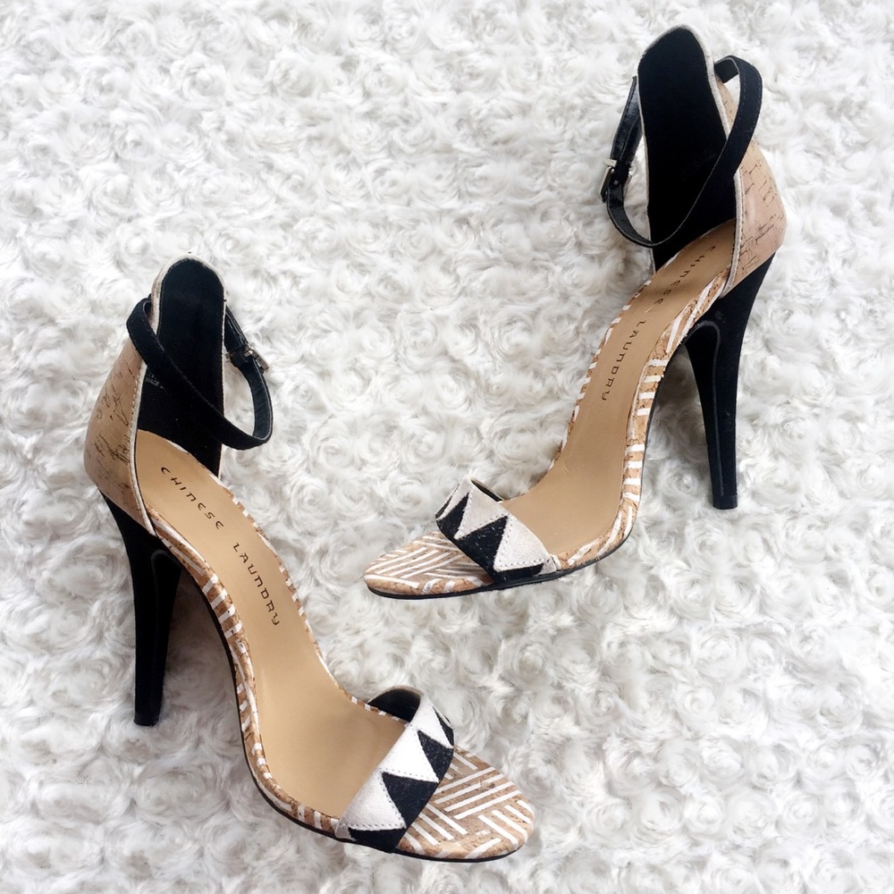 Super cute heels🖤✨